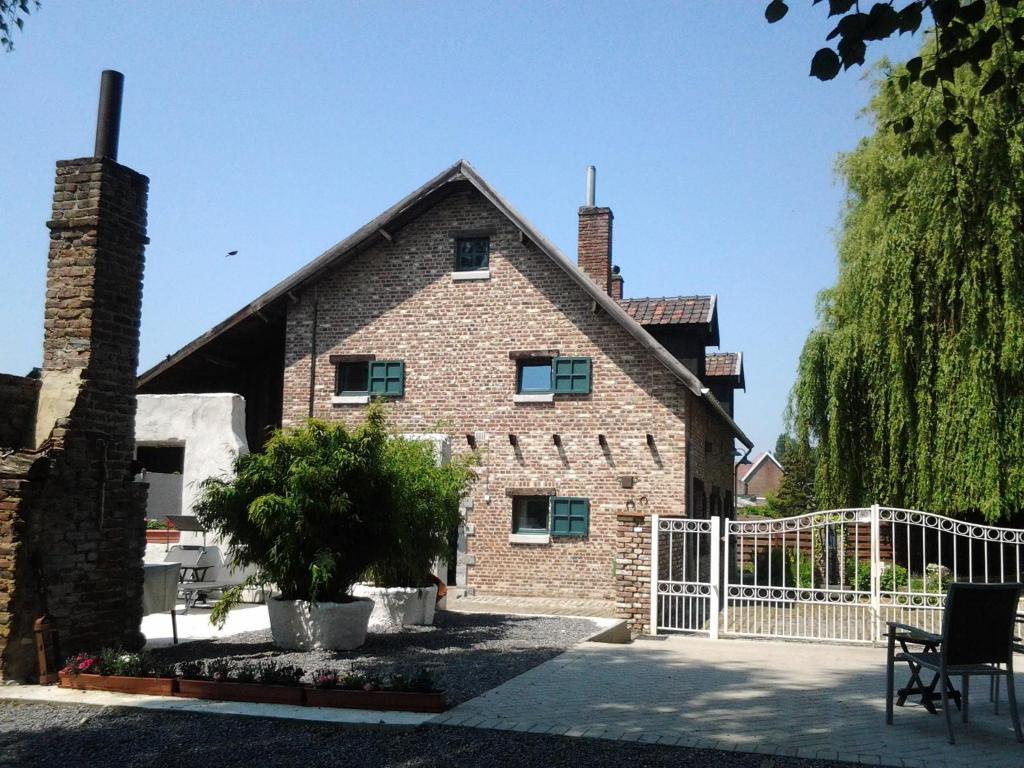 B&B De Dubbelmolen Tongeren Kültér fotó