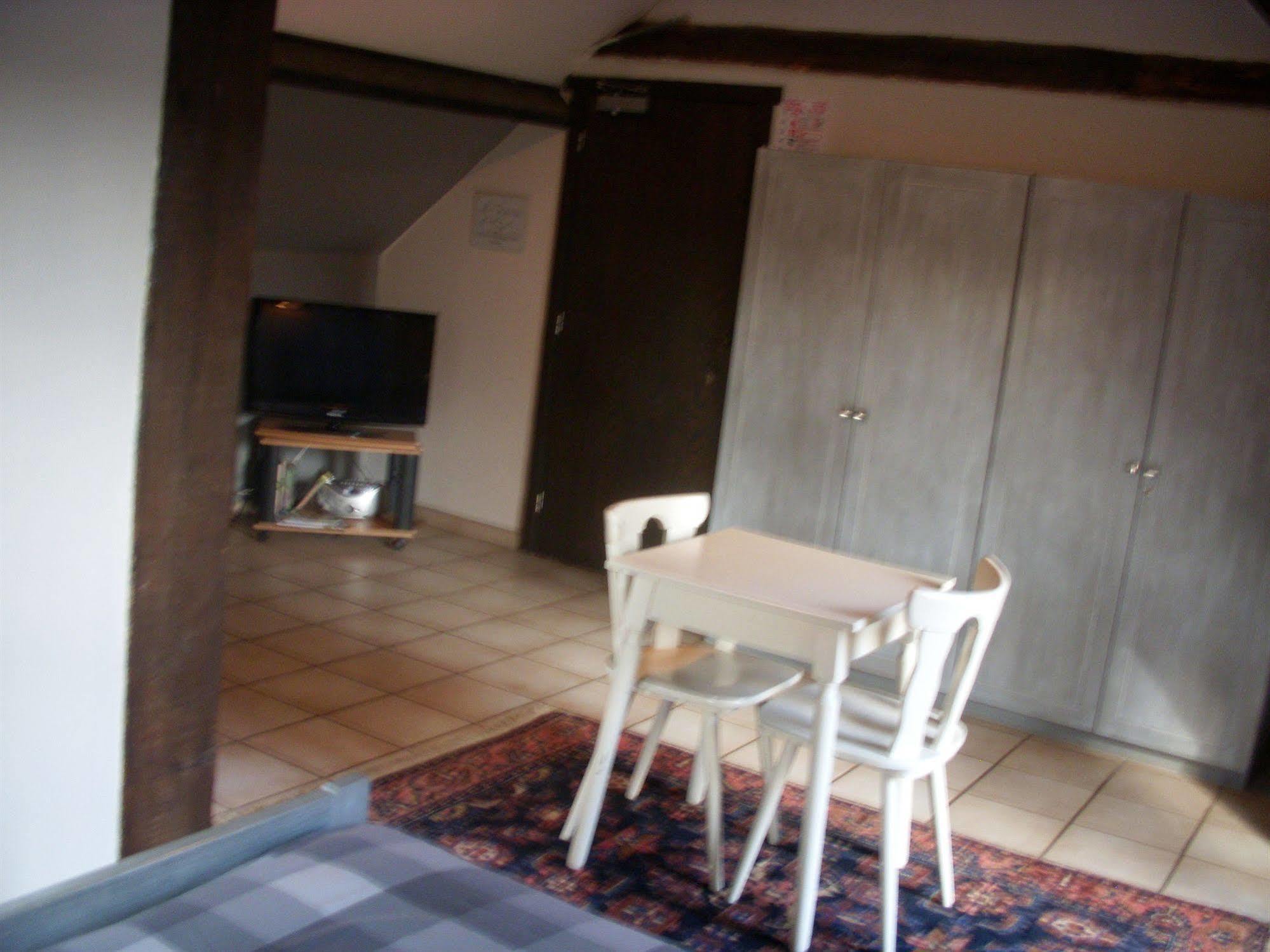 B&B De Dubbelmolen Tongeren Kültér fotó